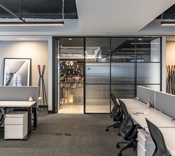 A modern workplace running on Estaton